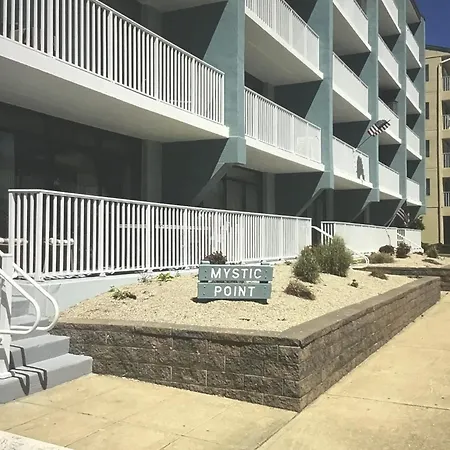 Mystic Point 405 Apartment